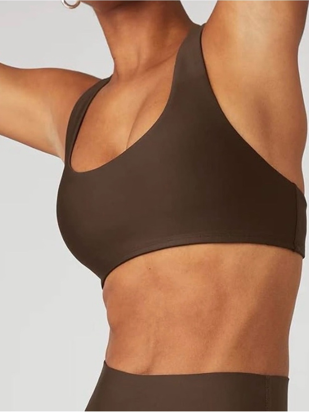 Alo Yoga Airlift Advantage Sports Bra in Espresso